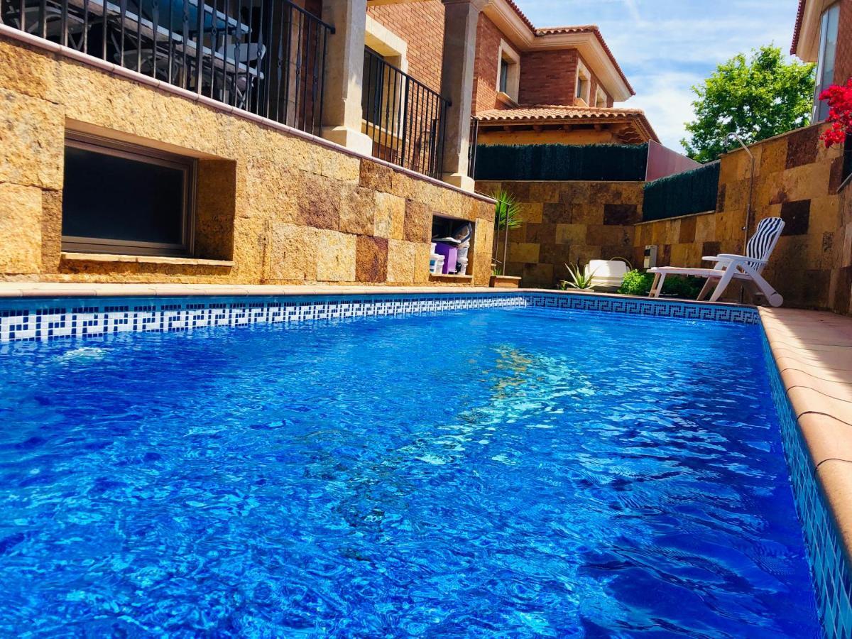 Chalet Con Piscina Privada!!! Altafulla Luaran gambar